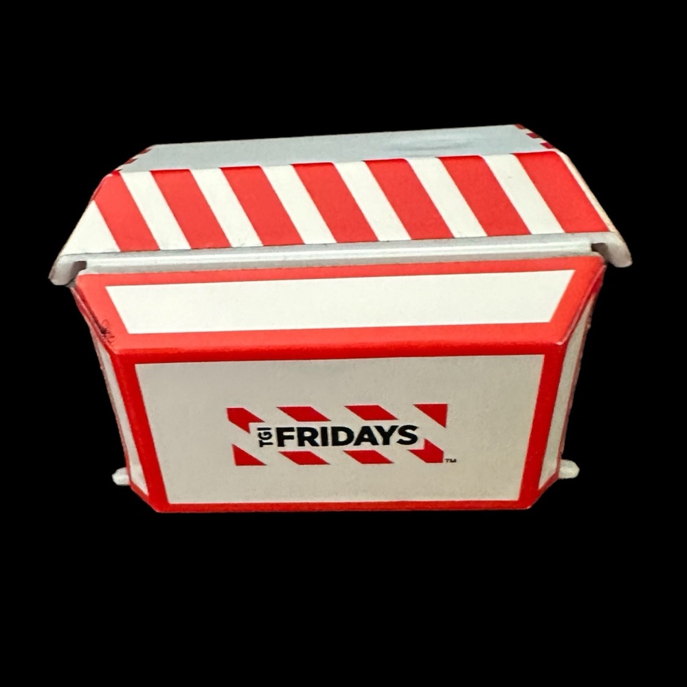 ZURU Mini Brands Subway TGI Fridays Hard Rock Cafe 13-piece restaurant food set - Picture 4 of 6